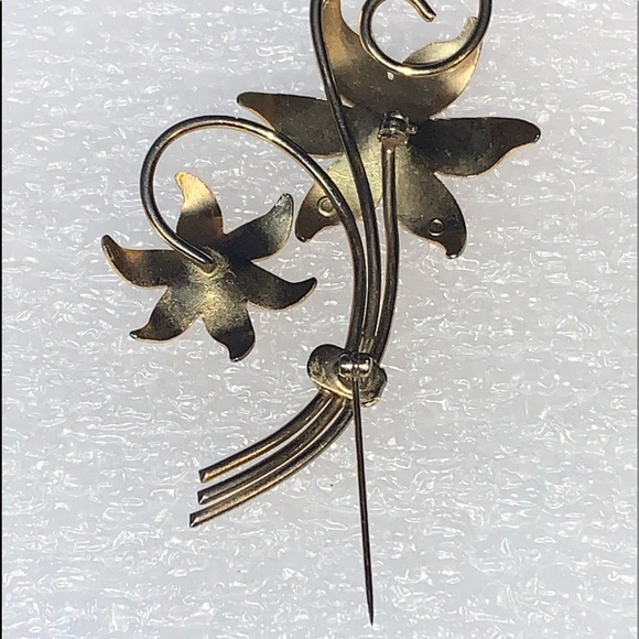 Gold Tone with Faux Pearls Floral Brooch Pin - Picture 8 of 11